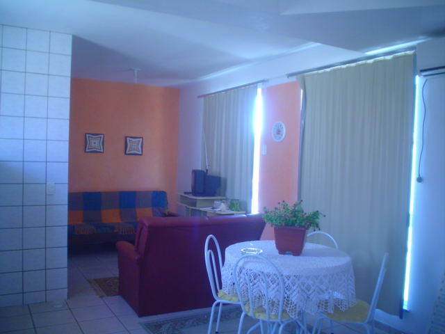 Hospedagem Canasvieiras 2
